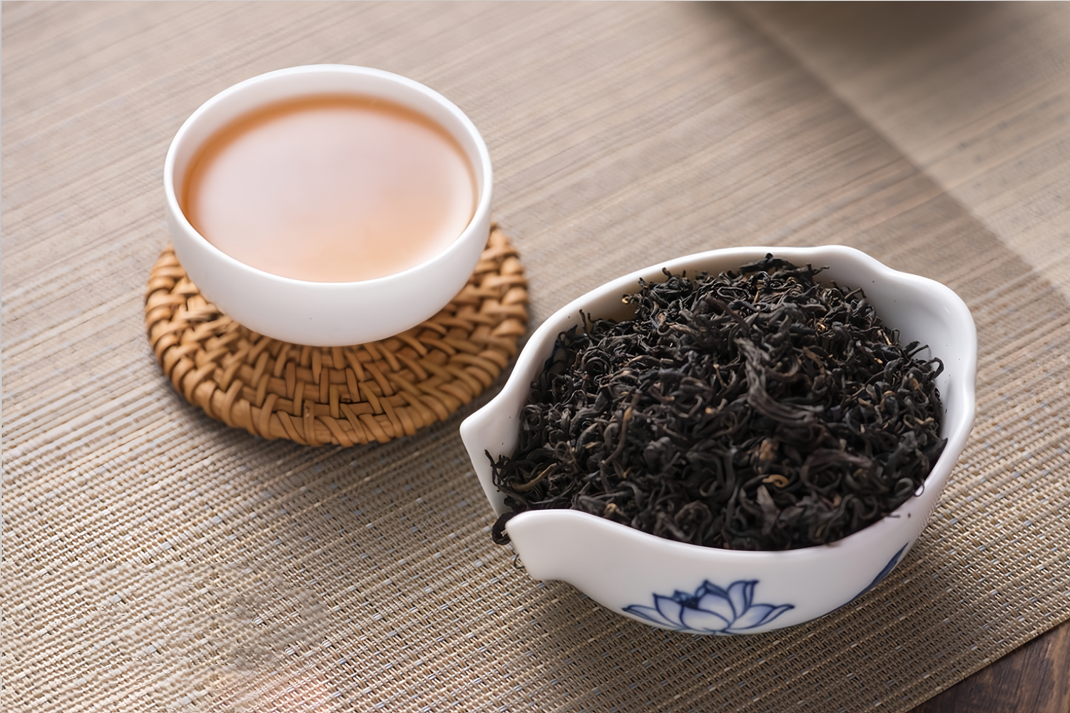 Caffeine in Tea: Understanding Its Effects and Benefits - Teaisle